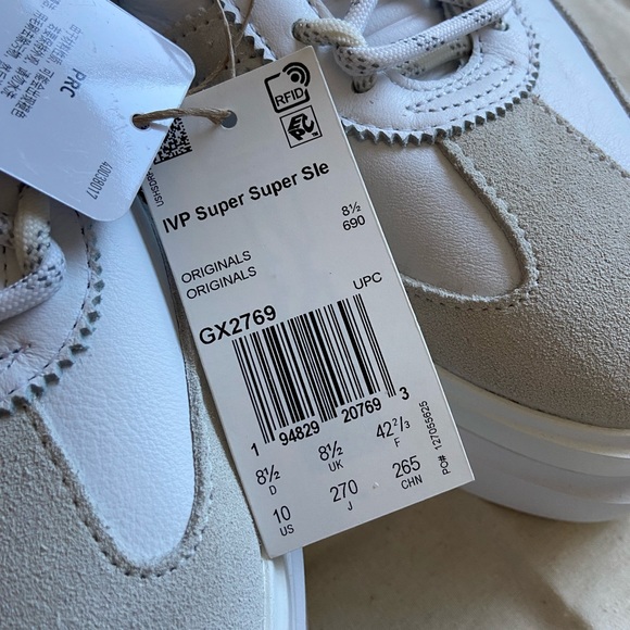 IVY PARK X ADIDAS SUPER SUPER SLEEK 72 SHOES - Picture 3 of 8